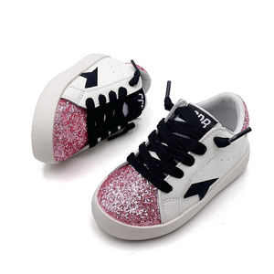 Nouvel arrivage de <span class=keywords><strong>chaussures</strong></span> <span class=keywords><strong>Babe</strong></span> Star à lacets vente en gros de <span class=keywords><strong>chaussures</strong></span> d'école pour enfants à paillettes roses <span class=keywords><strong>chaussures</strong></span> décontractées pour enfants baskets souples à la mode pour filles - Product Image 3
