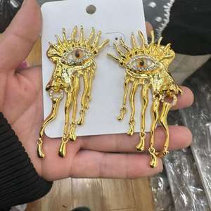 Retro niño divertido perla fresa pendiente ojo exagerado grandes pendientes colgantes pesados <span class=keywords><strong>diablo</strong></span> ojos pendientes para mi <span class=keywords><strong>hija</strong></span> - Product Image 6