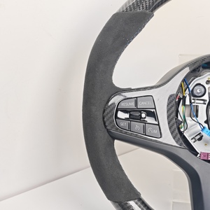 Volante Deportivo Personalizado de Alcantara y Cuero con Detalles en Carbono para X3 G01 X4 G02 G20 M340i G30 G31 M2 G87 M3 G80 M4 G82 M5 F90 X5M <span class=keywords><strong>F95</strong></span> - Product Image 3