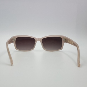 Gafas de sol Ojo de gato de diseñador con logotipo personalizado, montura de acetato de alta calidad con UV400, diseño envolvente cómodo, la última moda - Product Image 4