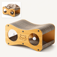 Lit-griffoir multifonctionnel pour chat en structure en bois, durable, en carton ondulé, avec grottes et balles, idéal pour les foyers multi-chats