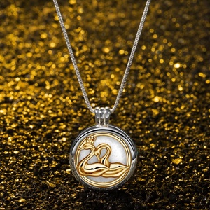 จี้รูปหงส์กระจายน้ำมันหอมระเหยสร้อยคอเครื่องประดับอัญมณีอัญมณี - Product Image 4