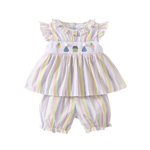 Nuovo Stile Estivo <span class=keywords><strong>Set</strong></span> Smock per Bambine, Completo Due Pezzi in Cotone con Top e Pantaloncini, <span class=keywords><strong>Set</strong></span> <span class=keywords><strong>Compleanno</strong></span> a Righe Viola - Product Image 1