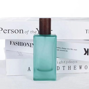 Botella de Perfume Cuadrada Azul Sub-bottle, Botella de Vidrio para Perfume de 50 ml con Fondo Grueso y Tapa de Madera - Product Image 5