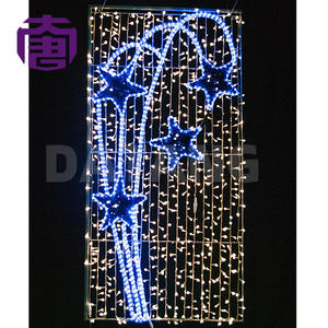 Luces LED Decorativas de Navidad para Exteriores, Montadas en Poste, con Clasificación IP65, Color Personalizable, Fácil Instalación - Product Image 4