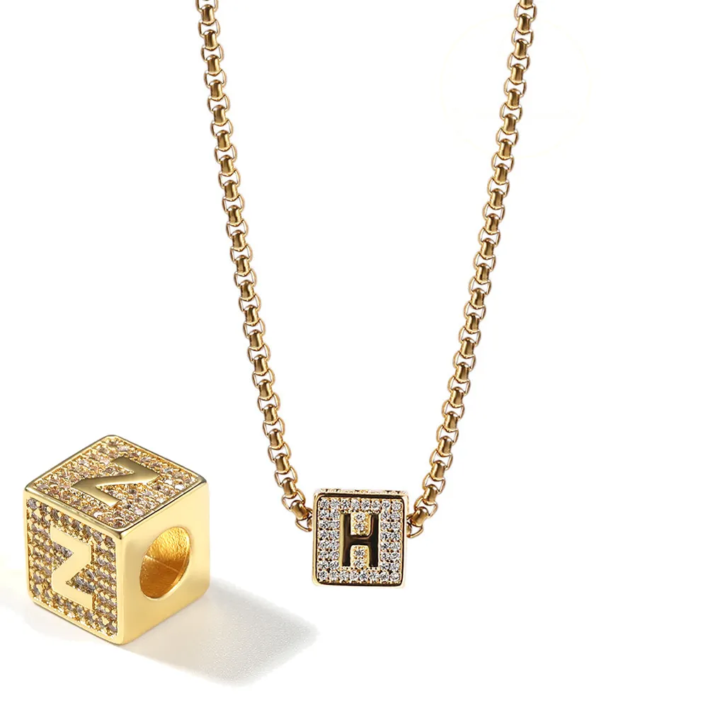 Hip Hop Fashion Men Women 18K Gold Plated Zircon Diamond CZ Iced Out 26 Letter Block Custom Pendant Necklace With Twist Chain