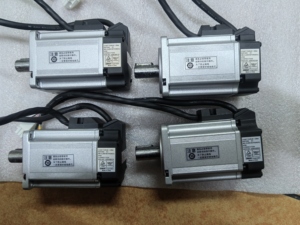 มอเตอร์ AC รุ่น LANSI Fit สำหรับ R88M-G40030T-S2 G-Series กำลังไฟ 400 วัตต์ แรงดันไฟฟ้า 200 โวลต์กระแสสลับ ความเร็วรอบ 1.3 นิวตันเมตร ของแท้ใหม่เอี่ยม - Product Image 2