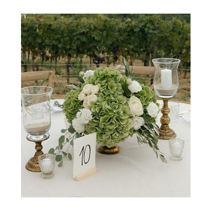 Centrotavola Floreale per Matrimoni, Decorazione con Rose Artificiali Bianche e Fiori di Gypsophila, Vendita all'Ingrosso - Product Image 6