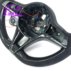 Volant de direction en fibre de carbone personnalisé pour Alfa Romeo Giulia Stelvio 2014-2020, design en fibre de carbone d'origine - Product Image 3