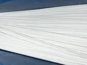 Barra extruida moldeada de grafito blanco puro virgen 100% resistente a altas temperaturas varilla de PTFE de plástico sólido