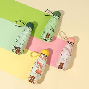 Parapluies promotionnels pliables anti-UV, mini parapluies de poche à cinq plis, logo personnalisé - Product Image 1