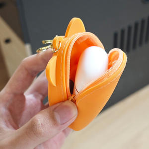 Mini sac à main créatif en silicone pendentif exquis pour étudiant sac de rangement en argent porte-clés ornement - Product Image 3