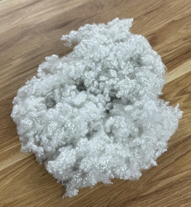 Fibra HCS de Poliéster Reciclado Premium 7D 32HCS para Ropa de Cama Hipoalergénica y Relleno de Juguetes de Peluche - Ecológico - Product Image 3