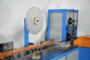 Línea de Producción Automática de Clips en U Shengmao con Maquinaria de Fundición de Metal 380V - Product Image 5