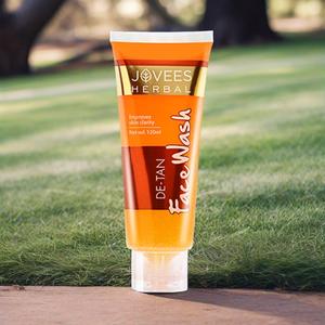 Jovees Herbal <strong>Face</strong> Wash De-Tan 120 Ml Natural And Gentle - Product Image 4