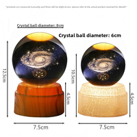 Lampe de nuit en cristal avec motif univers gravé au laser 3D à rotation automatique personnalisable