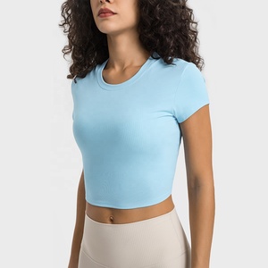 Ingrosso Tee corte Plain T-Shirt alla rinfusa estiva abbigliamento sportivo High Street allenamento o-neck taglio cucire T-Shirt <span class=keywords><strong>Crop</strong></span> top per le donne - Product Image 4