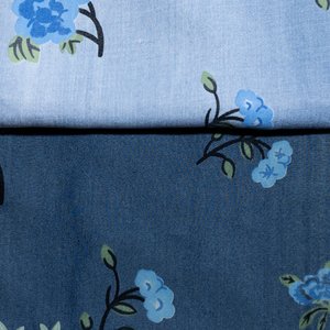 Tela Vaquera Ecológica con Estampado de Rosas Azules, 100% Lyocell, Color Floral Tonal Intenso y Duradero, Personaliza Tu Propio Diseño para Niñas - Product Image 4