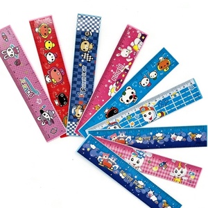 Regalo Escolar Promocional Barato: Regla de Plástico de 15 cm con Diseño de Dibujos Animados para Niños, Bonita y a Buen Precio - Product Image 3