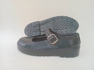 Chaussures Scolaires Antidérapantes et Imperméables pour Garçons et Filles, Légères avec Semelle Intermédiaire en PU, Marque Rada, Approvisionnement en Gros pour Appels d'Offres Gouvernementaux - Product Image 6
