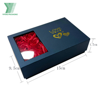 Boîte à bijoux personnalisée avec logo imprimé, boîte cadeau de luxe avec 6 roses éternelles, design d'emballage de fleurs immortelles