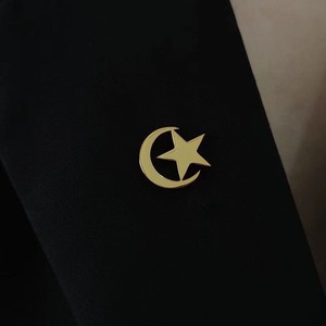 Broche de costume étoile de lune en acier inoxydable col de chemise épingle de personnalité épinglette en métal - Product Image 3