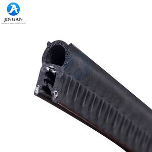 شريط عزل صوتي مخصص لأبواب السيارات من الفولاذ على شكل حرف U مع رغوة علوية وفقاعات عازلة للصوت من المطاط EPDM - Product Image 1