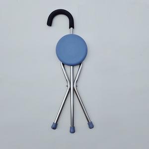 多機能折りたたみ杖椅子ステンレス鋼滑り止めクラッチスツール快適な歩行スティックシート高齢者用 - Product Image 1