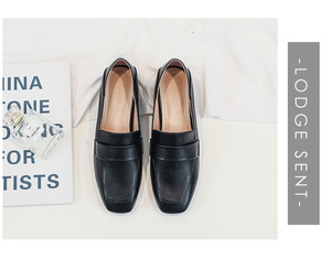 Chaussures <span class=keywords><strong>Bateau</strong></span> Mule pour Femmes Confortable en Cuir <span class=keywords><strong>Beige</strong></span> Noir Talons Bas Carrés de Haute Qualité Slide Vente en Gros - Product Image 3