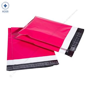 Bande adhésive à l'humidité pour l'emballage de livres en poly Mailer de qualité supérieure résistante aux intempéries pour sacs d'expédition à fermeture sécurisée - Product Image 1