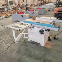Scie à panneaux coulissante compacte en promotion pour le traitement du bois – Vente directe usine