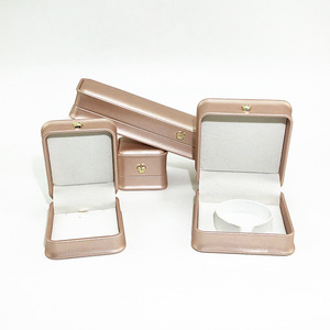 New Design pink Leather <strong>Jewellery</strong> <strong>Storage</strong> &amp; Packaging Box with Logo - Product Image 3