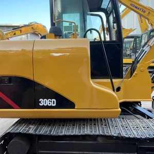 รถขุดไฮดรอลิกแบบตีนตะขาบ CAT 306D น้ำหนักใช้งาน 6 ตัน พร้อมบุ้งกี๋ขุดขนาด 0.12 ลูกบาศก์เมตร อุปกรณ์ก่อสร้างมือสอง - Product Image 4