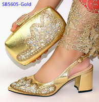 Ensemble Chaussures et Sac en Cuir PU Argenté, Collection Italienne Vente en Gros 2019