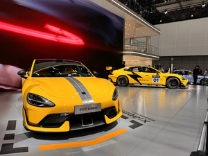 Xiao mi Mi Su7 <span class=keywords><strong>Su</strong></span> <span class=keywords><strong>7</strong></span> Max Ultra Auto Elettrica Pura EV Guida a Sinistra Trazione Posteriore Cina in Vendita - Product Image 4