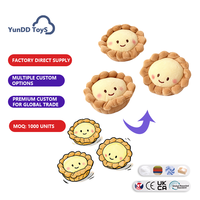 Porte-clés en peluche personnalisé en forme de tarte aux œufs de dessin animé, design sur mesure, porte-clés souple en forme de nourriture pour cadeaux promotionnels