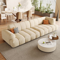 Canapé sectionnel carré en bois de style crème nordique français pour salon, idéal pour appartements petits et moyens, design moderne et minimaliste