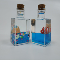 Bouteille flottante en acrylique avec poids-liquide et bouchon en liège, figurine de poisson-clown flottante, décoration de bureau, souvenir personnalisé, liquide transparent