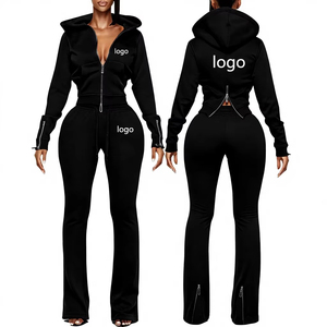 Tute Sportive da Donna Personalizzabili con Logo, Pantaloni Ricamati e Felpa con Cappuccio e Zip a Maniche Lunghe, Set Due Pezzi - Product Image 1