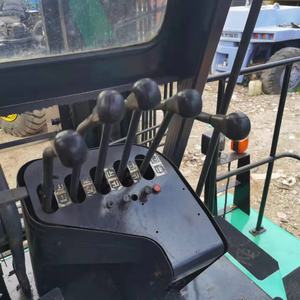 Vente chaude d'occasion Mitsubishi FD250 25TON chariot élévateur 93% nouvelle machine lourde en bon état de fonctionnement avec de faibles heures de travail - Product Image 5