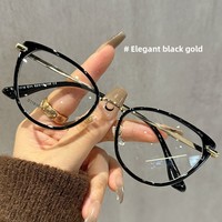Lunettes anti-lumière bleues de conception d'oeil de chat de Offres Spéciales montures en gros assorties aux nouvelles lunettes anti-bleu de myopie