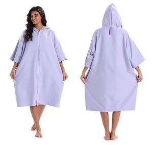 Toalla Poncho con Capucha para Adultos, 100% Algodón, Absorbente y de Secado Rápido, para Baño, Natación y Playa, Venta Directa de Fábrica - Product Image 4