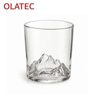 Bicchiere OLATEC Mountain View in vetro trasparente con paesaggio 3D inciso, soffiato a mano, articolo artistico per whisky, tè, caffè, disponibile in magazzino. - Product Image 4