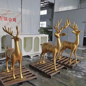 Escultura de Ciervo de Resina para Decoración de Jardín Exterior, Adorno de Paisaje Animal Artificial con Acabado Metálico, Autoportante - Product Image 4