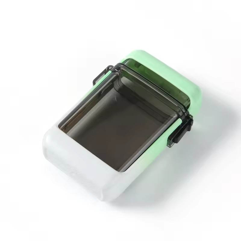Green cigarette lighter with a handle