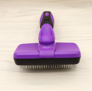 La spazzola autopulente Slicker rimuove delicatamente il sottostrato sciolto, i tappetini e i peli aggrovigliati che il tuo cane o gatto adorerà essere pennello - Product Image 6