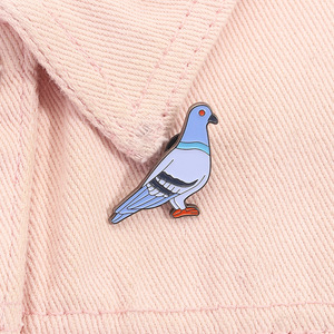 Simbolo della pace animali uccello piccione spilla smaltata - Product Image 4