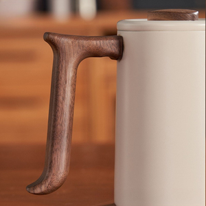 Hervidor de acero inoxidable de 700 ml con pico de cisne y tapa, mango de madera, para colgar, para café y té, ideal para el hogar y la oficina. - Product Image 4