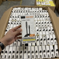 Câble USB-C Premium pour Poste de Travail, Conception Tressée en Nylon, Câble de Charge Rapide, Construction Renforcée Durable, Câble 240W