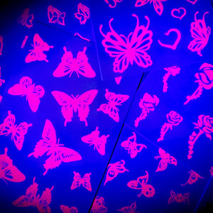 Tatuajes Temporales Fluorescentes que Brillan en la <span class=keywords><strong>Oscuridad</strong></span> al por Mayor, Pegatinas Impermeables para el Cuerpo para Fiestas, Diseños de Mariposas y Estrellas - Product Image 5